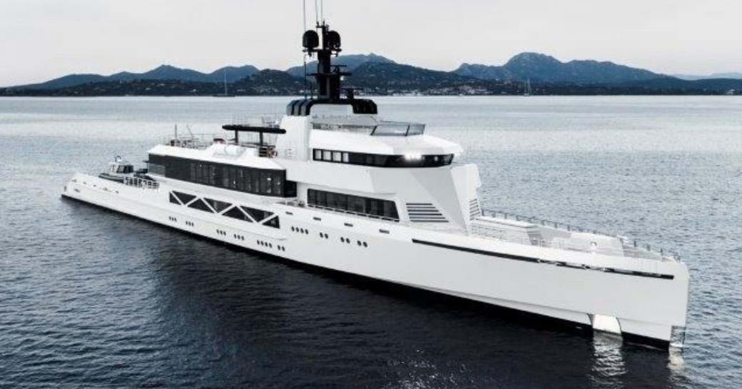 Luxury explorer yacht WANDERLUST cruising through blue waters
