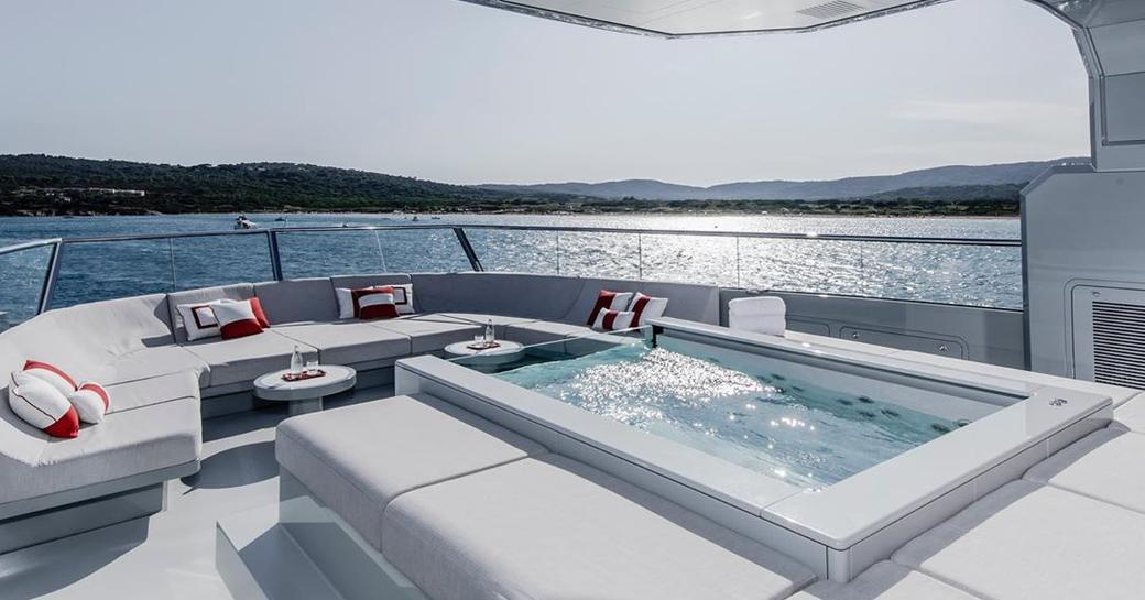 Deck Jacuzzi onboard charter yacht BOLD