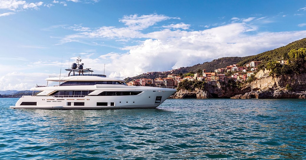 motor yacht December Six underway in Italy