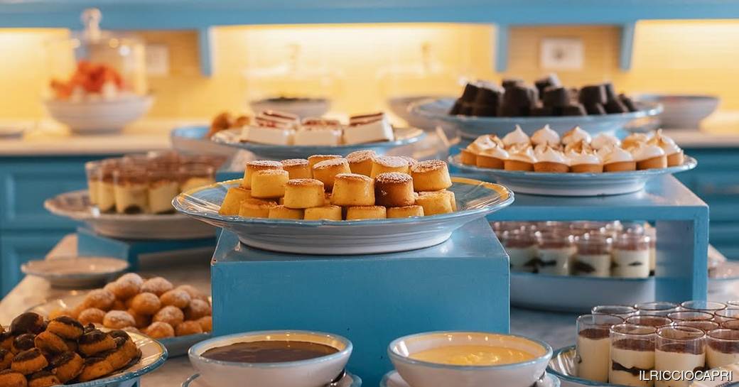 Il Riccio Capri food display