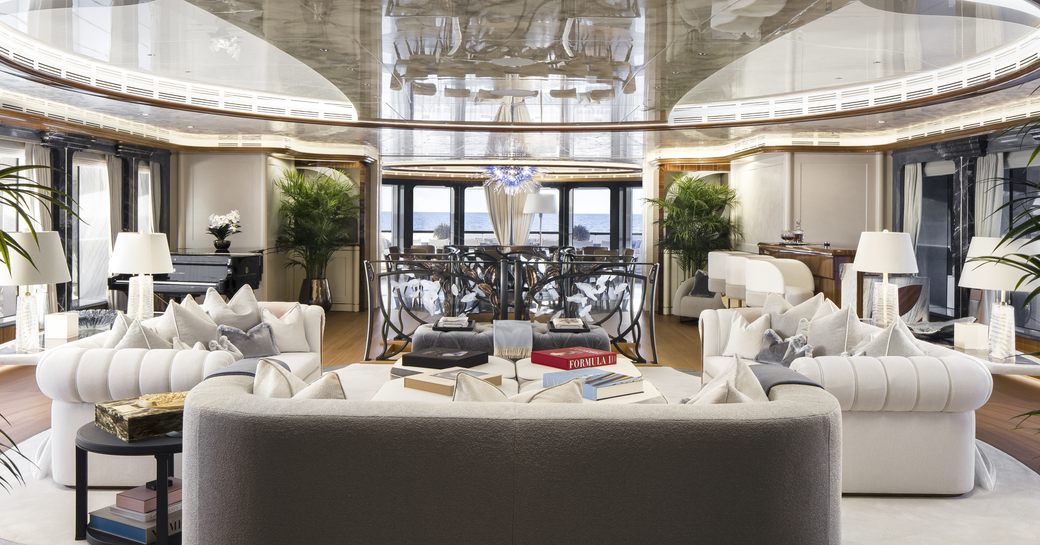 Overview of the main salon onboard Charter yacht AHPO