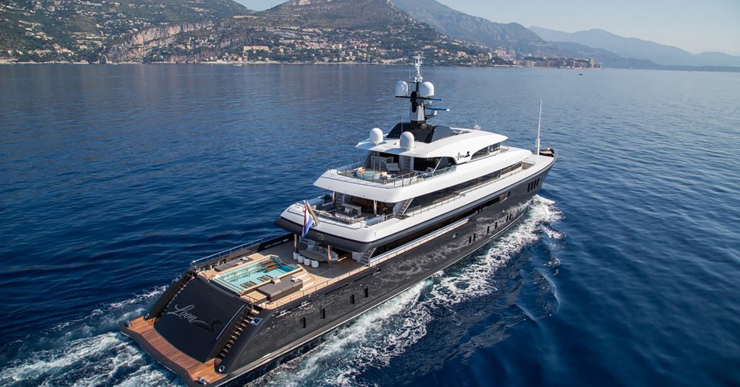 superyacht loon 