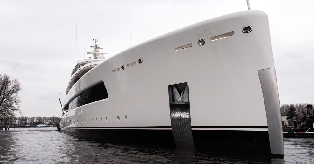 Feadship yacht 823