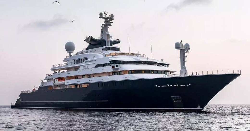Charter yacht OCTOPUS at sea