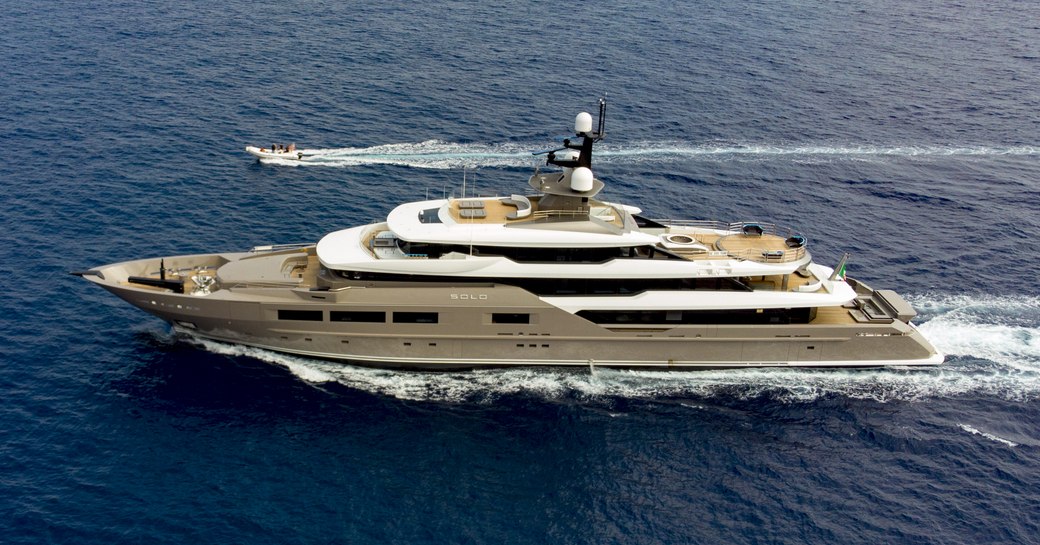 superyacht SOLO underway on a luxury yacht charter