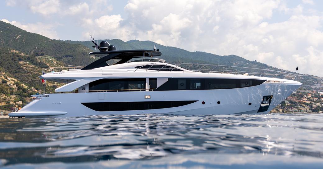 Charter yacht BACCARAT at anchor