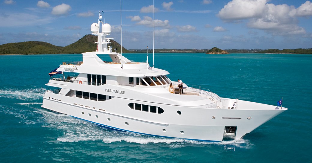 Charter yacht PERLE BLEUE at sea