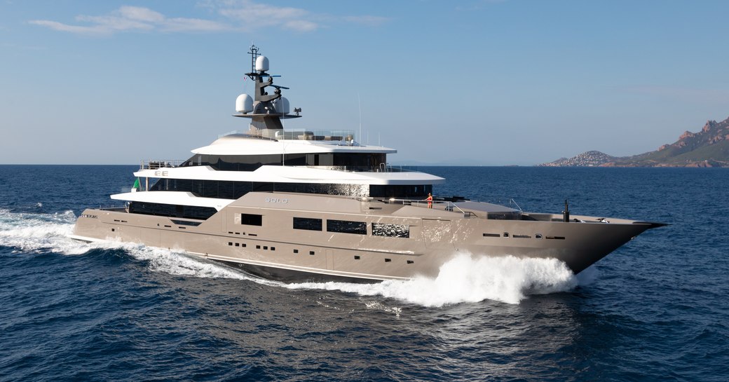 superyacht SOLO underway during a Mediterranean yacht charter