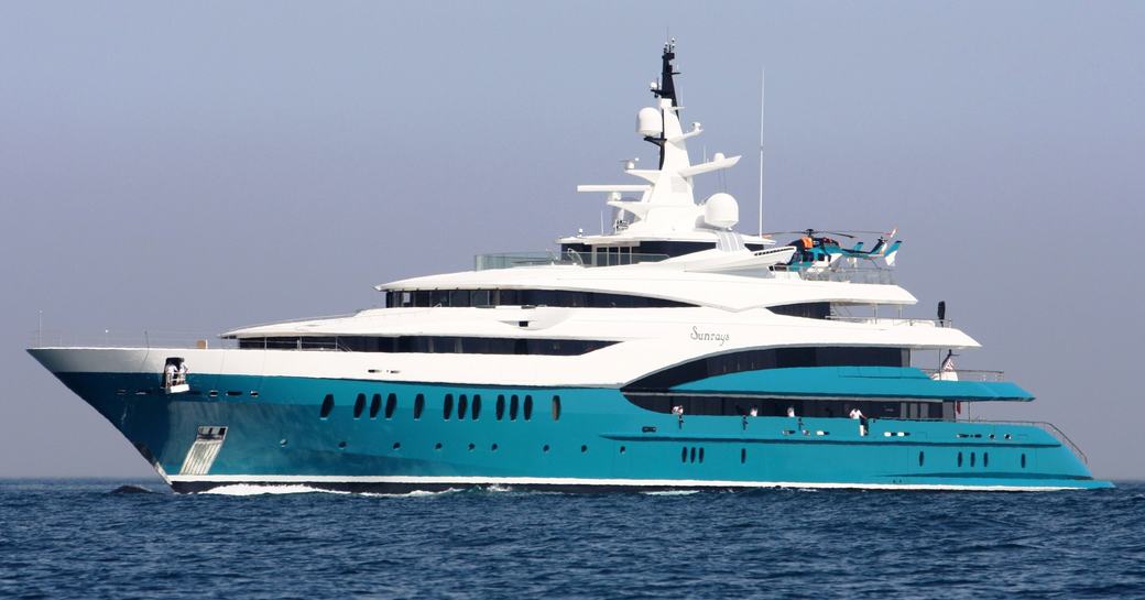 Charter yacht SUNRAYS at sea