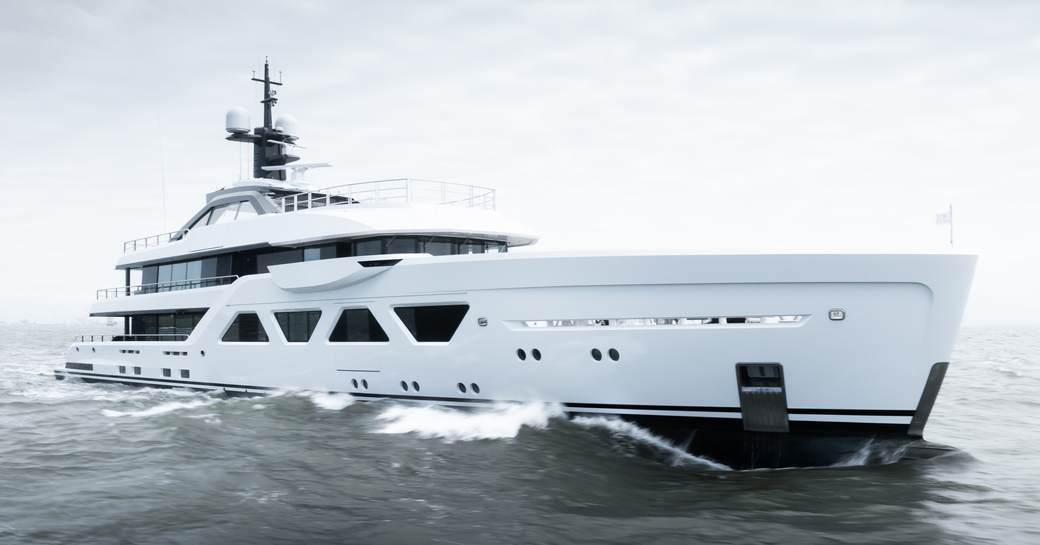 Charter yacht MEMORIES at sea