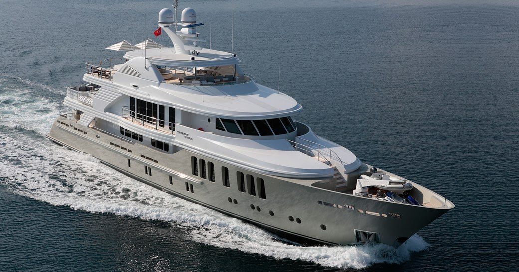 Charter yacht ORIENT STAR