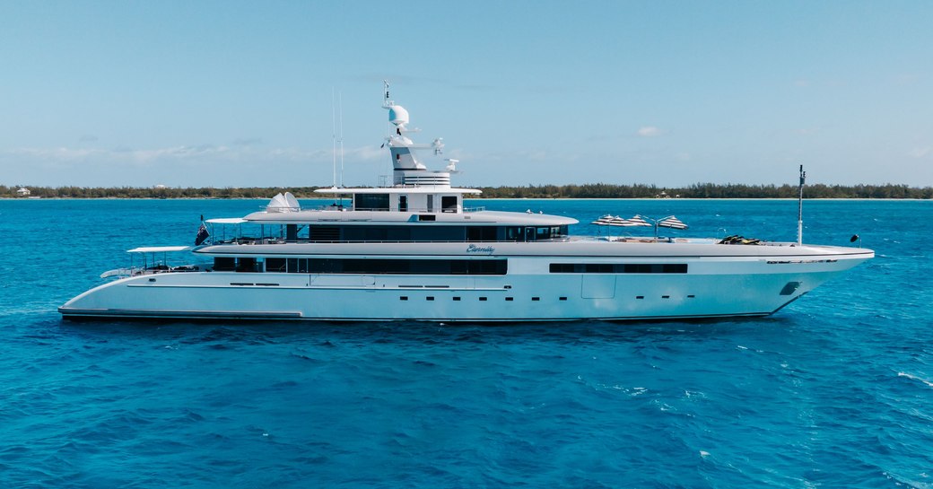 Charter yacht ETERNITY at sea