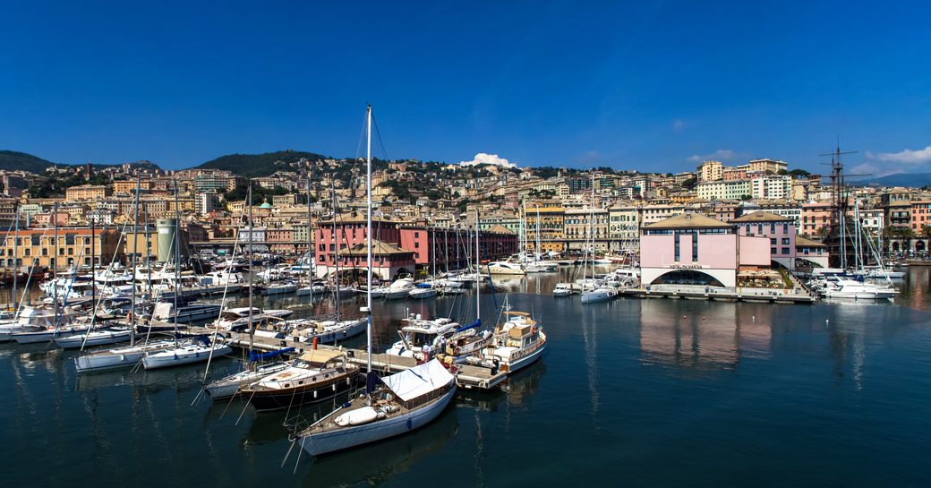 Marina Molo Vecchio, Genoa