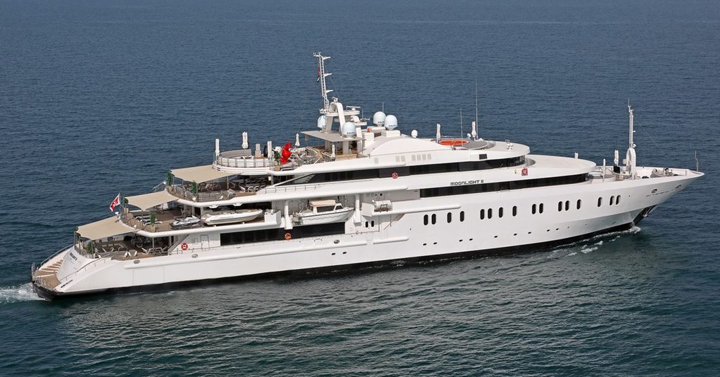 Superyacht MOONLIGHT II at sea