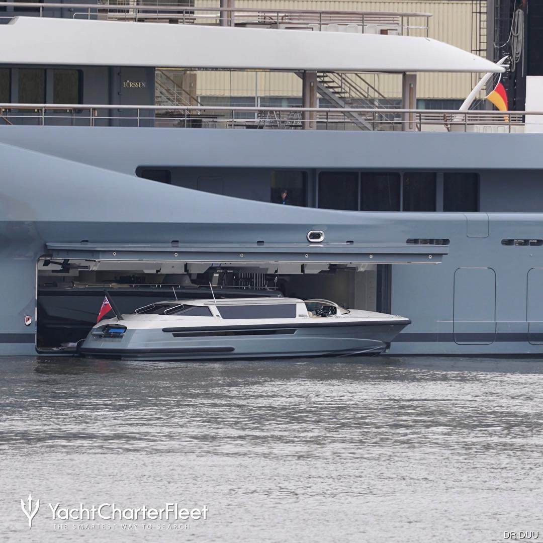 FLYING FOX Yacht Photos 136m Luxury Motor Yacht for Charter