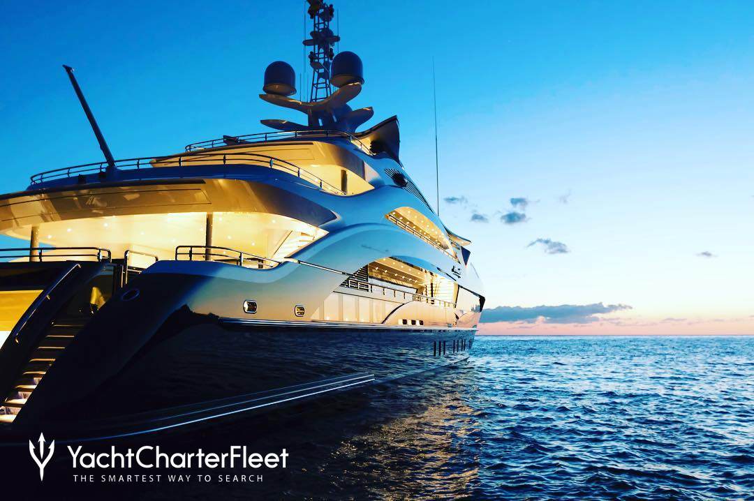lady li yacht charter