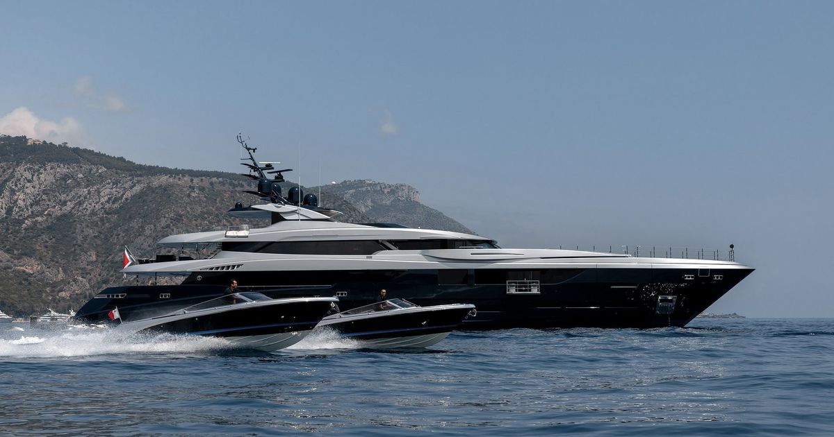 Superyacht Sarastar Open For Monaco Grand Prix Yacht Charters Yacht Charter Fleet