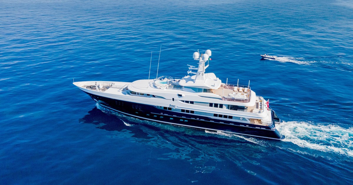 charter-yacht-kaiser.jpg