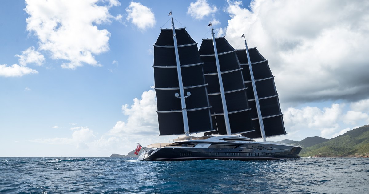Iconic sailing yacht BLACK PEARL broadens her horizons as availability opens for Costa Rica yacht charters
