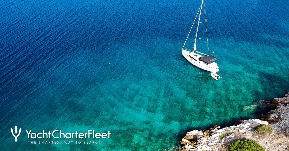 hvar yacht charter cost