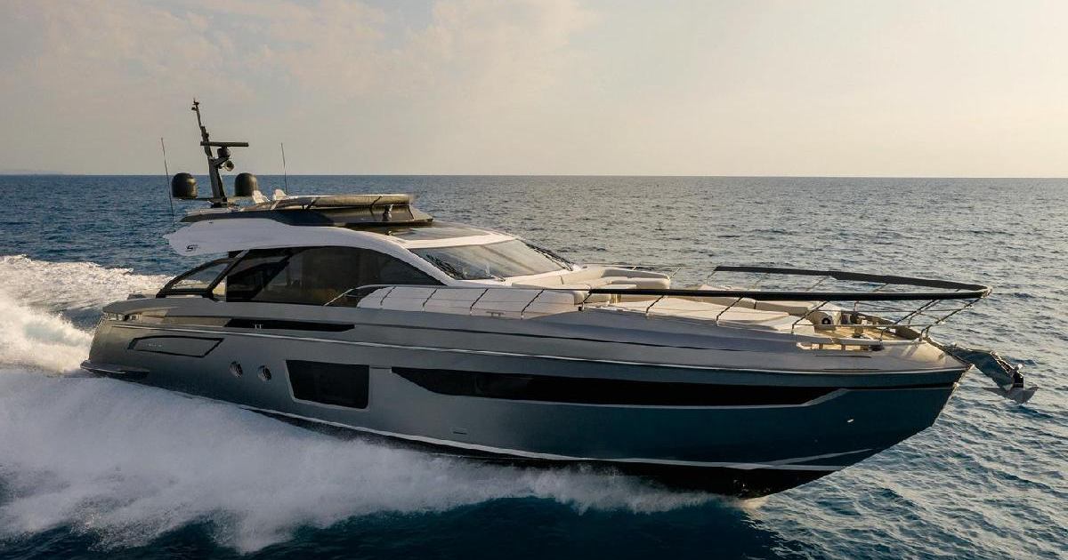 25m motor yacht NEVER GIVE UP: first ever Azimut S8 available for ...