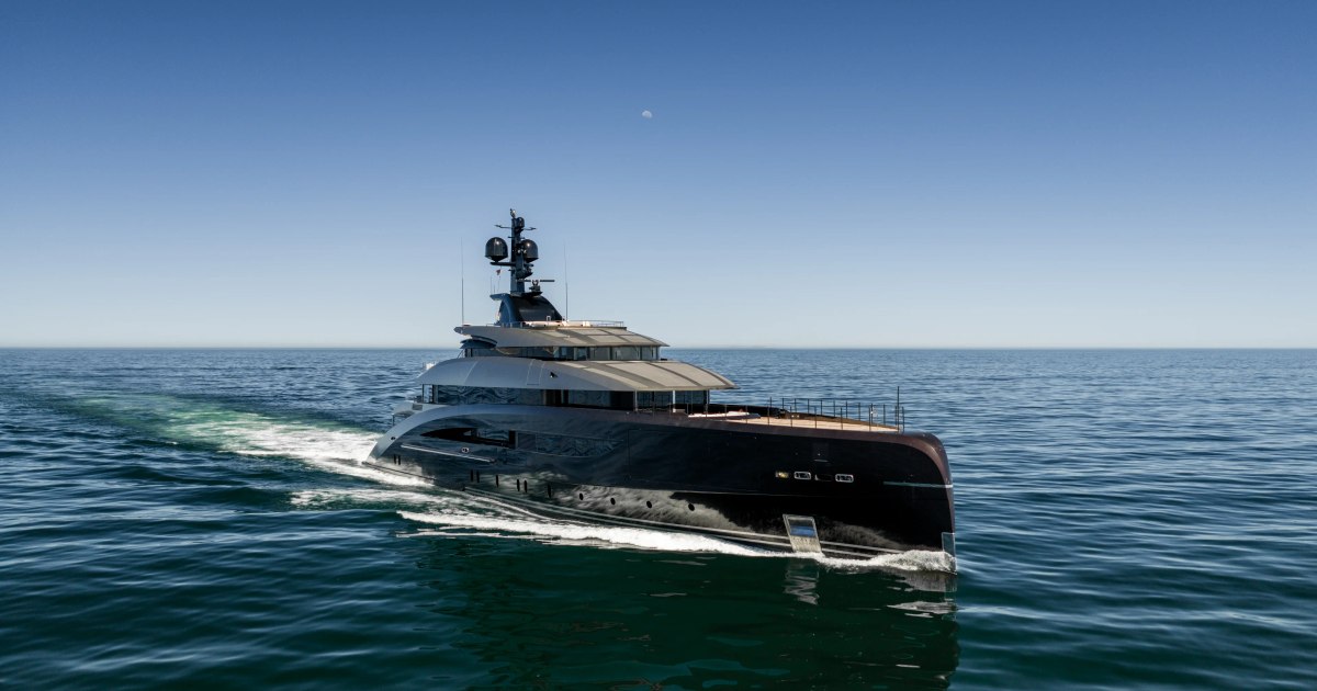 Charter yacht SALT announces remaining September availability in the Mediterranean