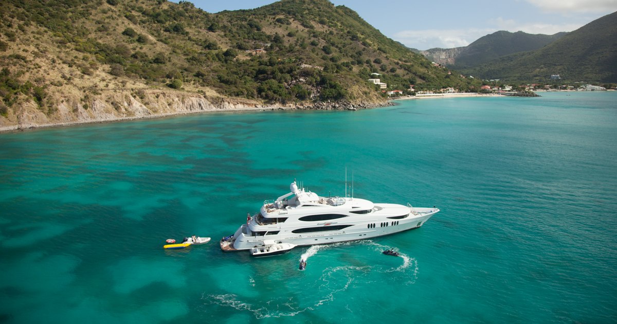 Saint Martin reopens for luxury yacht charter vacations | YachtCharterFleet