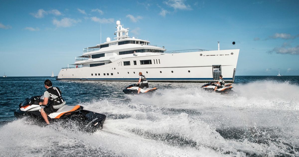 Discovering the Yacht Behind the Golden Neptunes: Motor Yacht