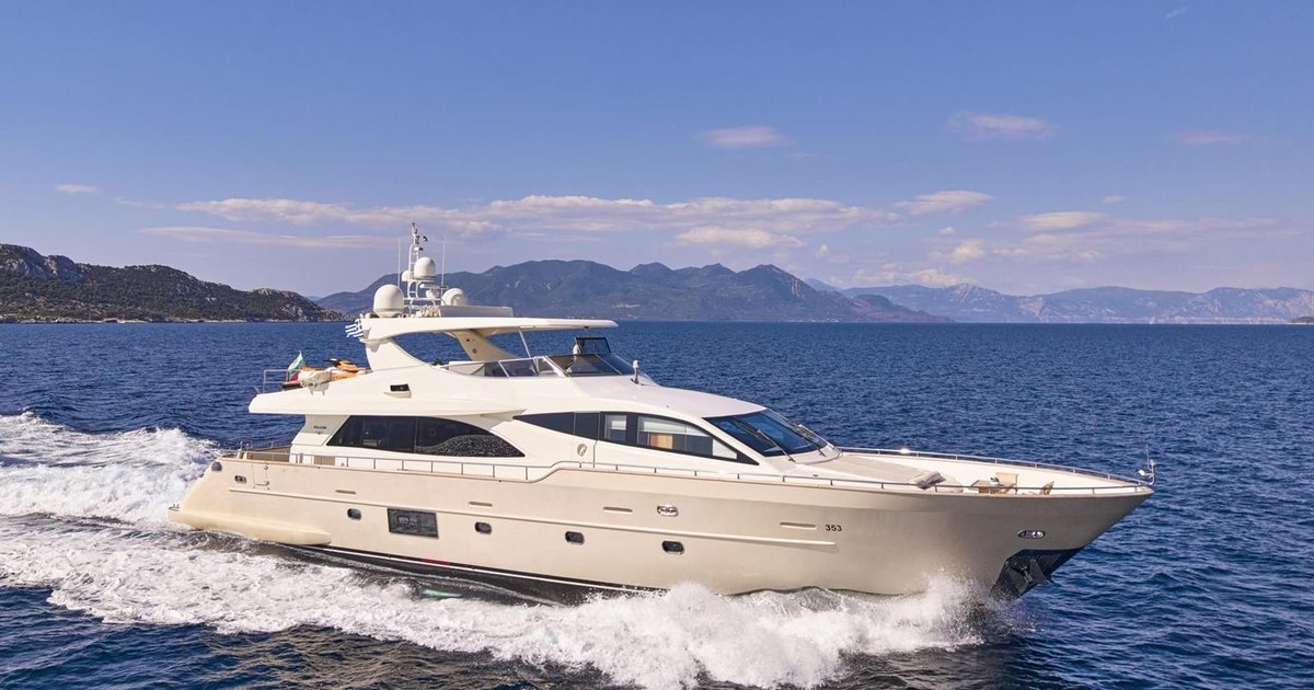 Superyacht STAR LINK Joins the Greece Yacht Charter Fleet Following 2026 Refit