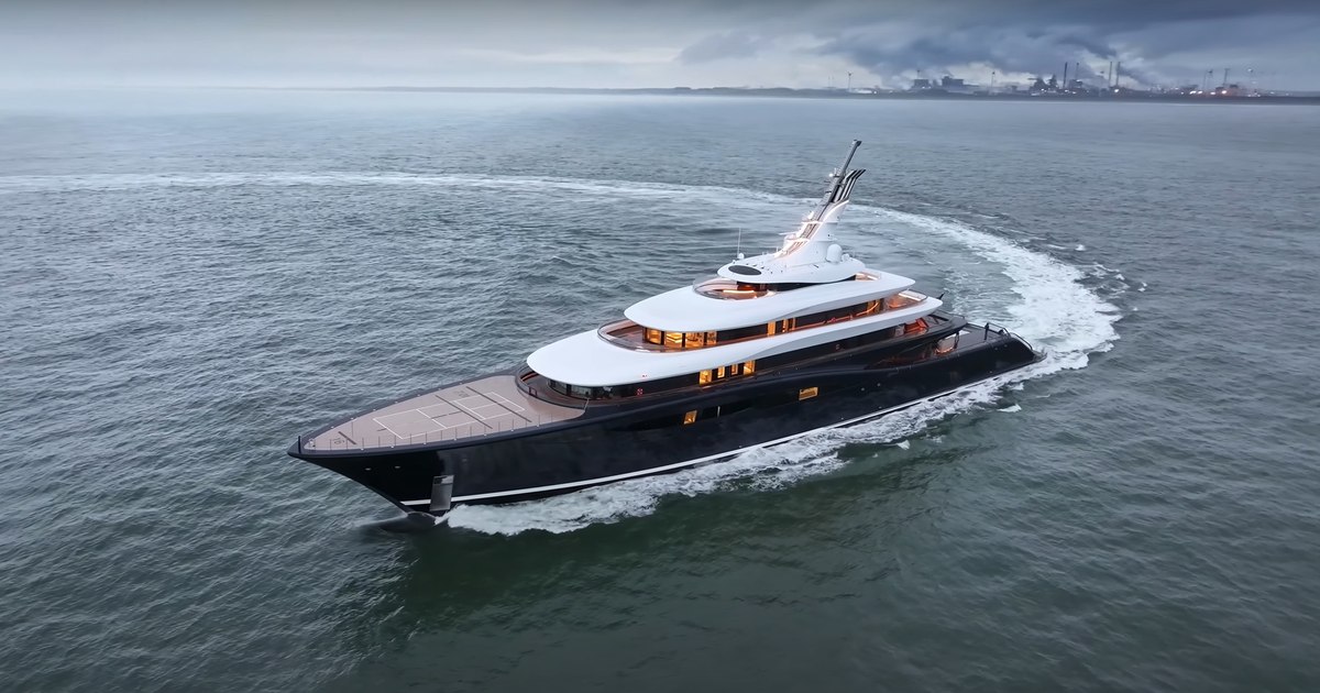 Superyacht charter BREAKTHROUGH Wins Two Awards at 2026 ISS Design & Leadership Awards