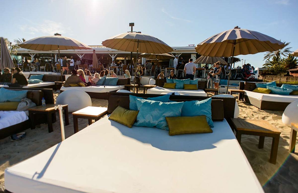 Nassau Beach Club, Ibiza | YachtCharterFleet