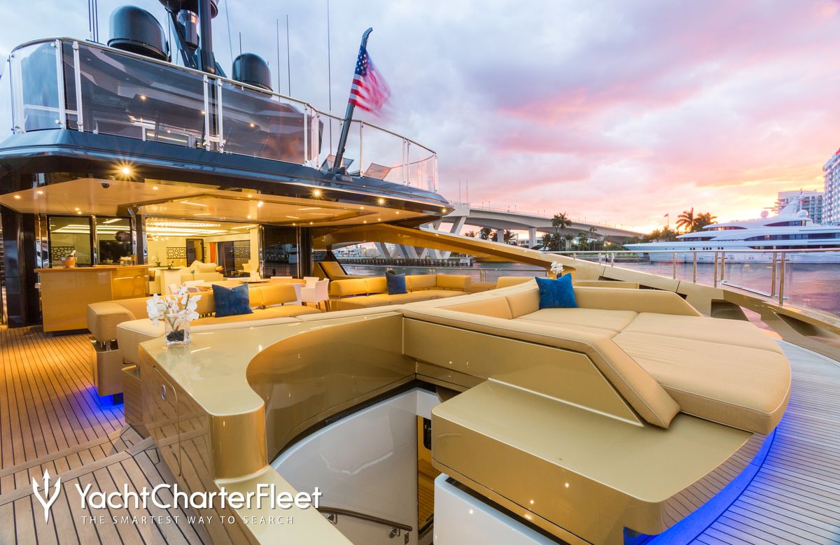 khalilah yacht charter price