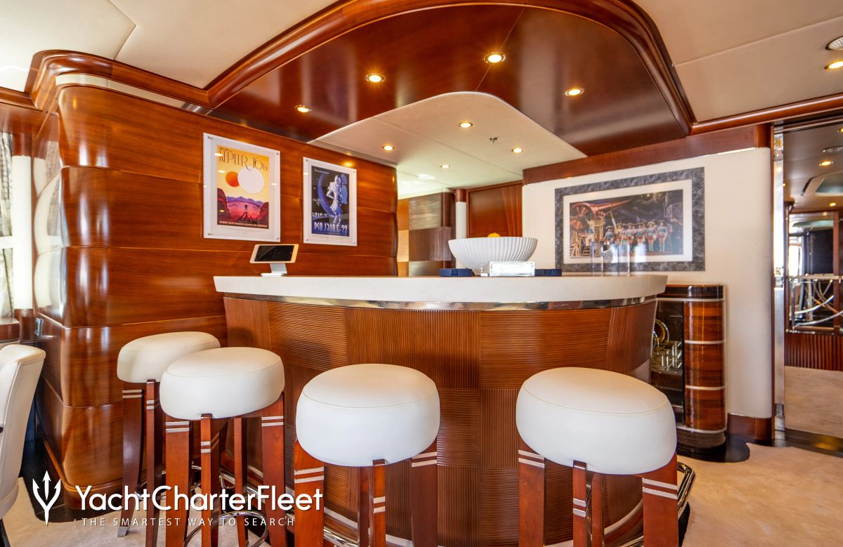 LADY B Yacht Charter Price - Benetti Yachts Luxury Yacht Charter