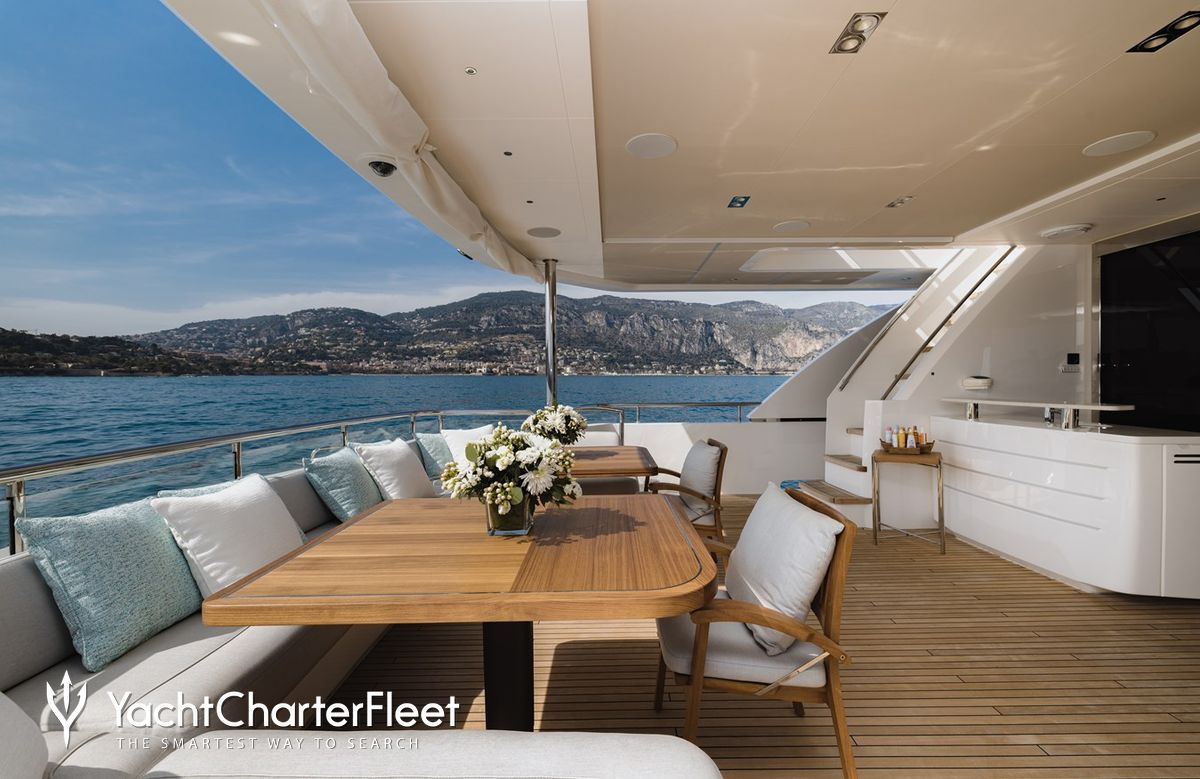 riviera living cannes yacht