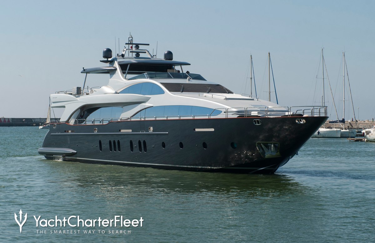 TAIL LIGHTS Yacht Charter Price Azimut Yachts Luxury Yacht Charter