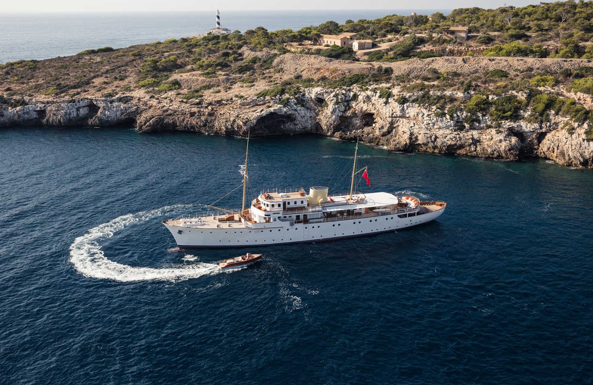 shemara yacht charter