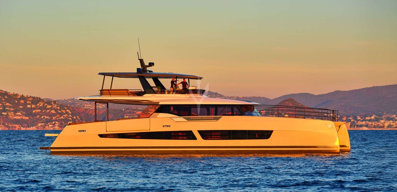 Christal Mio Charter Yacht