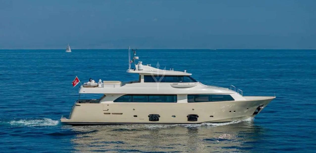 Ave of Rome Charter Yacht
