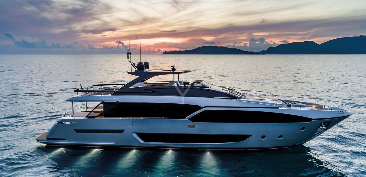 Club B Charter Yacht