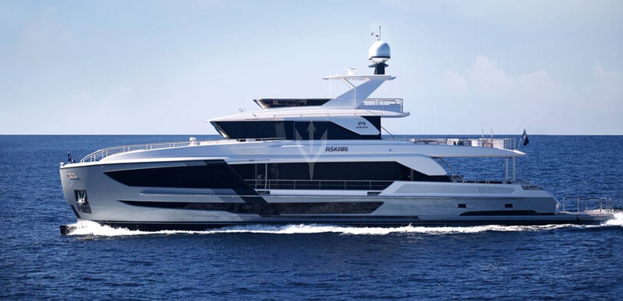 My Q Charter Yacht