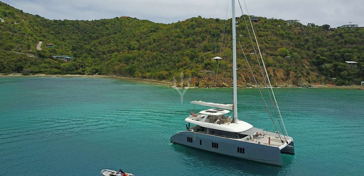 Mana Kai Charter Yacht