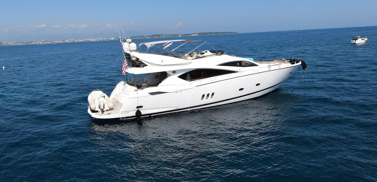 Lady Yousra Charter Yacht