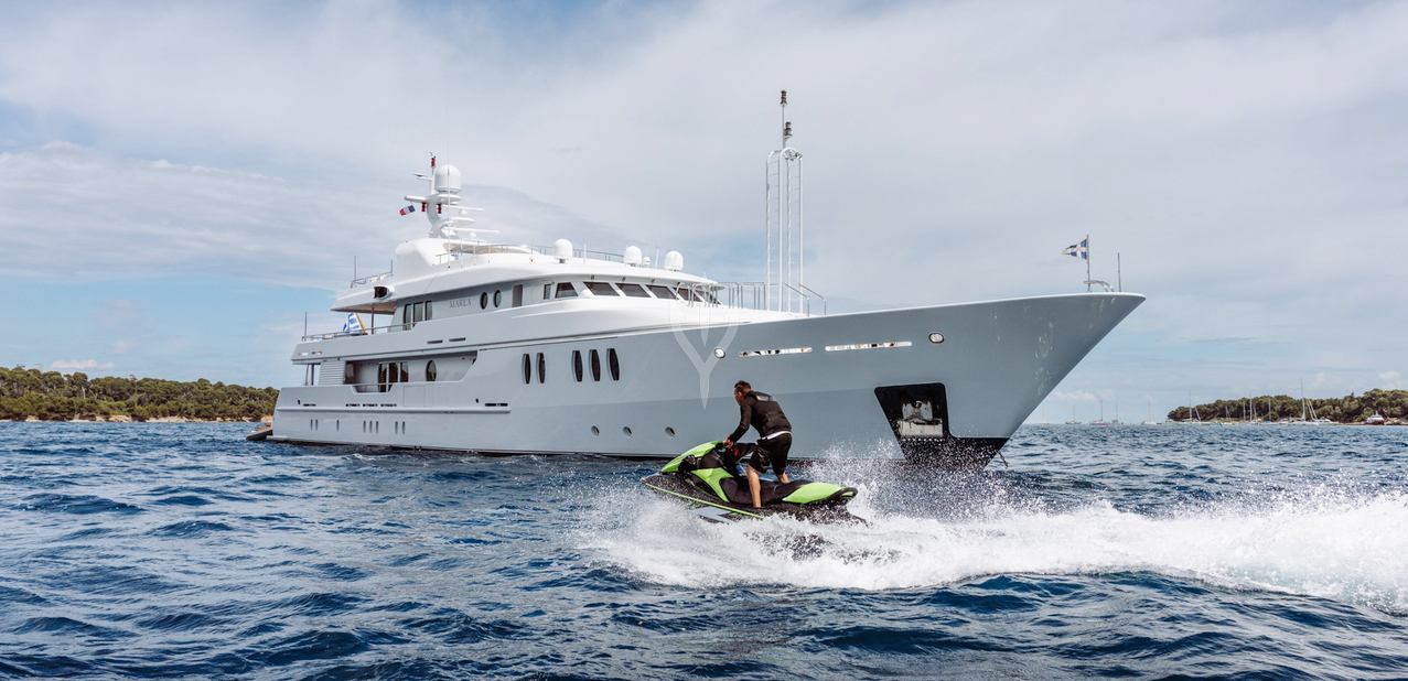 Marla Charter Yacht