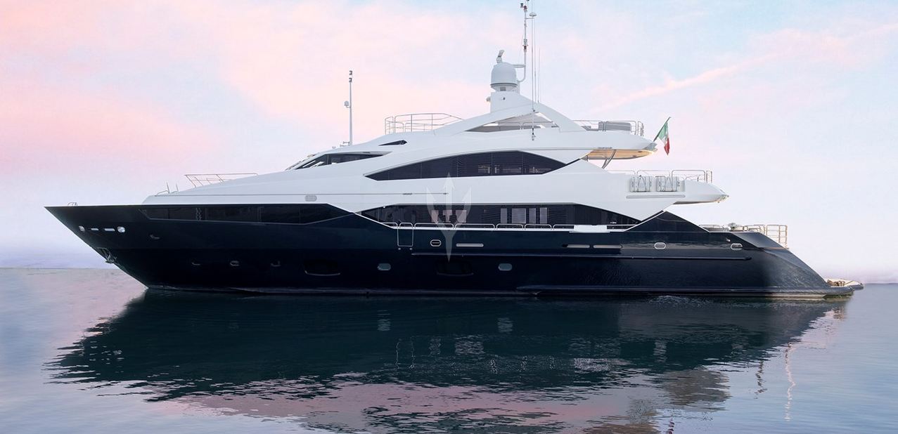 Chilled Charter Yacht
