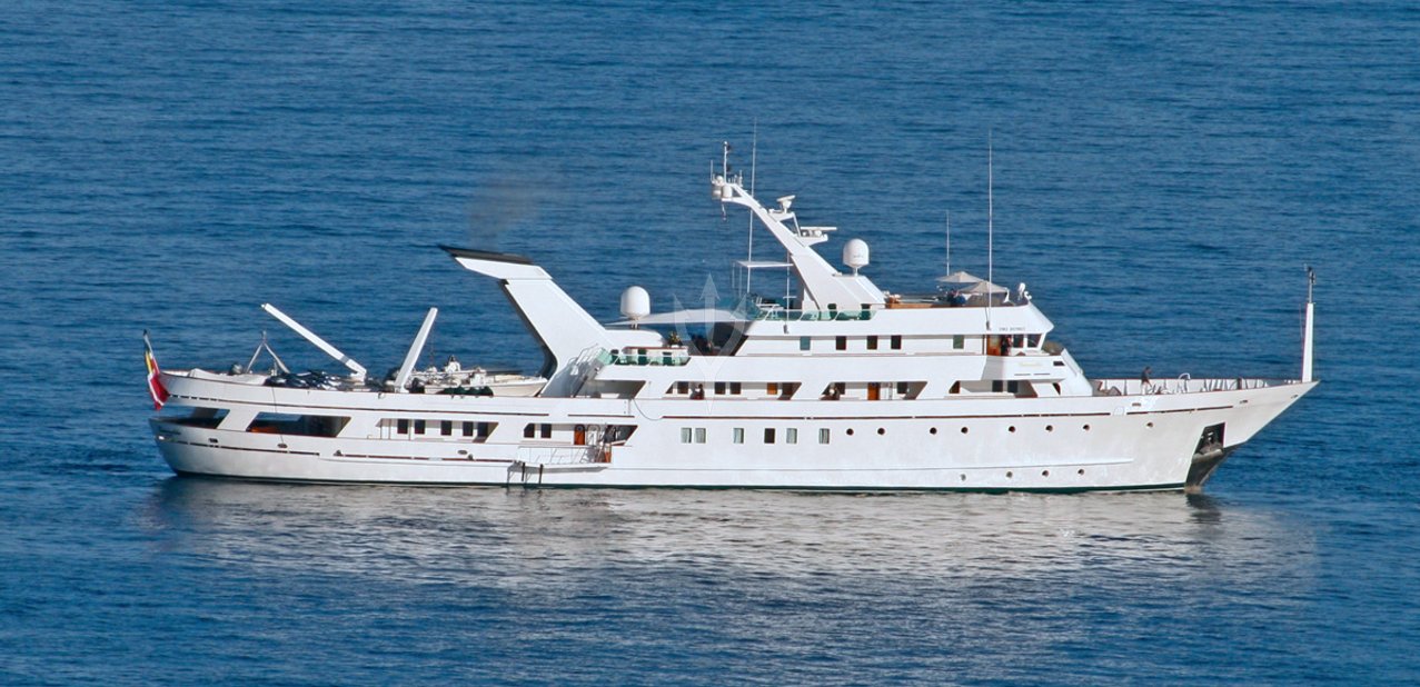 Esmeralda Charter Yacht