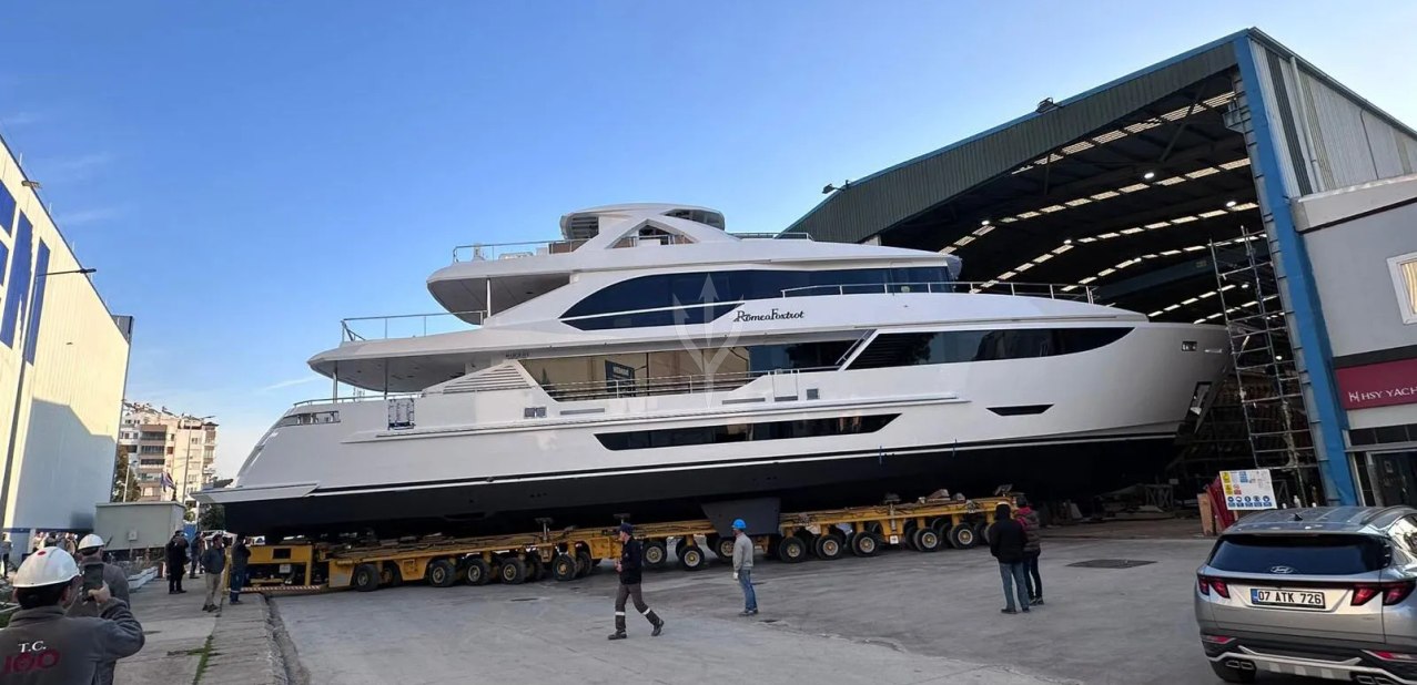 Romeo Foxtrot Charter Yacht