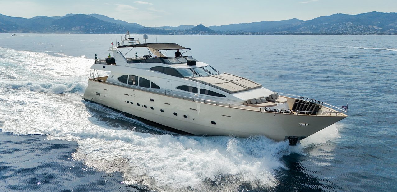 Accama Delta Charter Yacht
