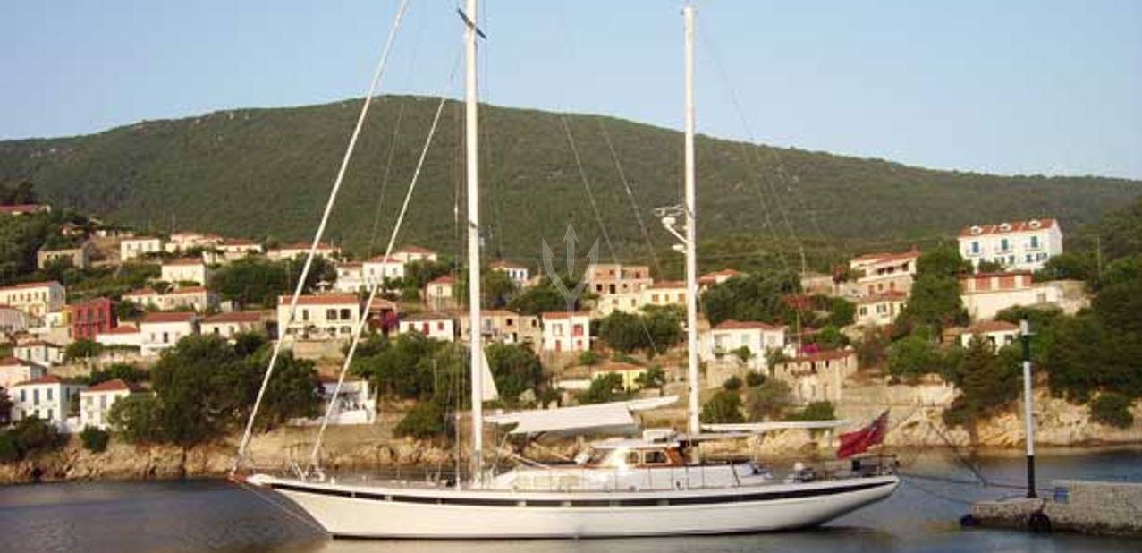 Bona Dea Charter Yacht