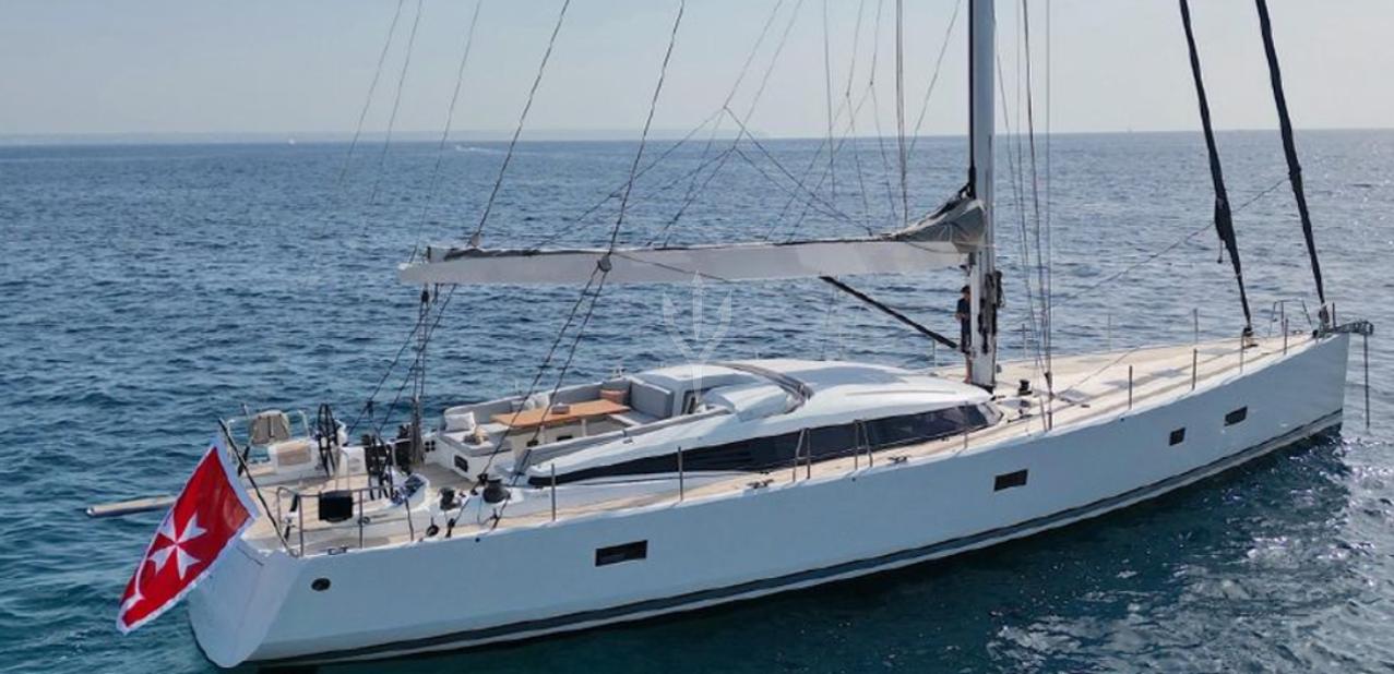 Aenea Charter Yacht