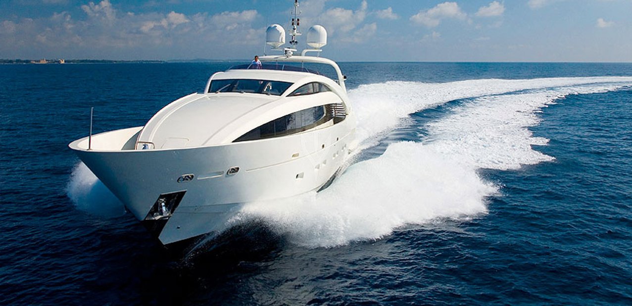 Hamourai Charter Yacht